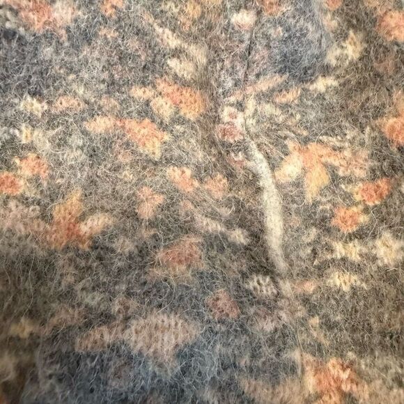 Bartolini Mohair/Alpaca Blend Soft Gray & Coral Sweater Sz M Cottagecore - Picture 7 of 15